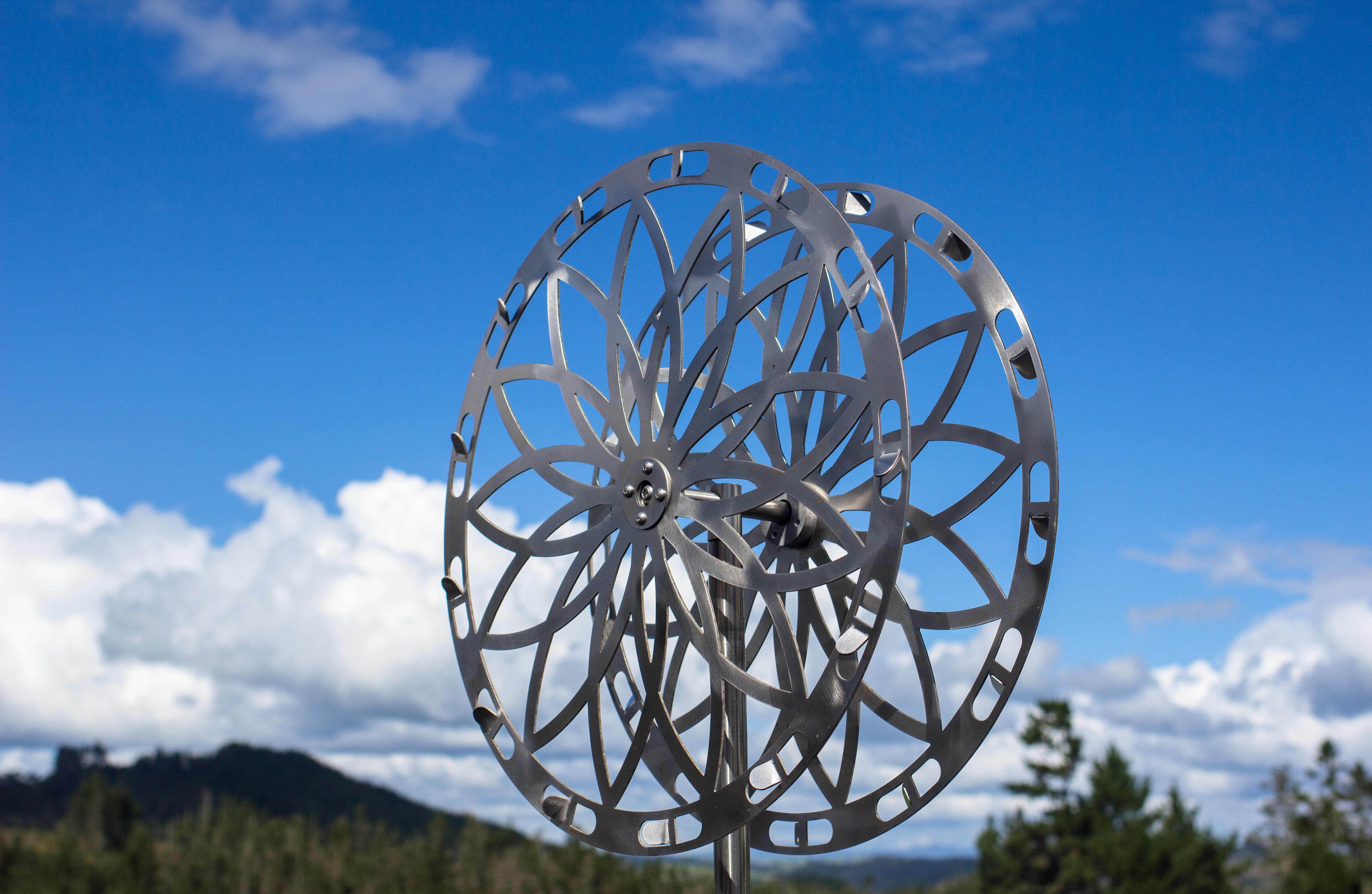 Garden Sculptures Wind Spinners